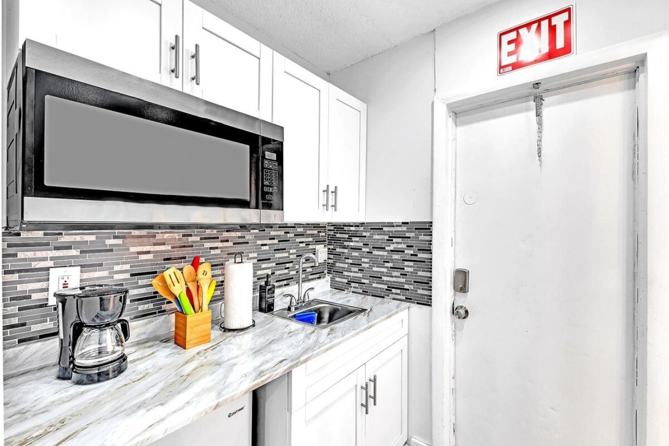 New 2 Bed Studio Close To Beach & Casino Ha04 Hollywood Exterior photo