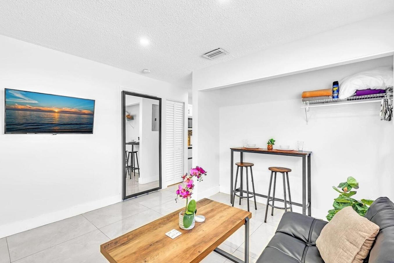 New 2 Bed Studio Close To Beach & Casino Ha04 Hollywood Exterior photo